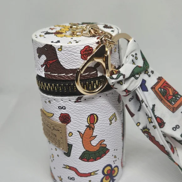 Purse Keychain - Picture 7 of 8